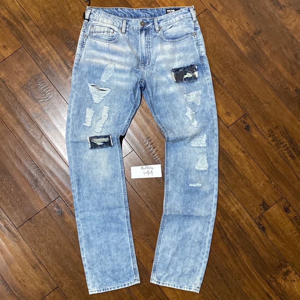 NWT Buffalo David Bitton Sample Ash Distressed Skinny Fit Denim Jeans #B144